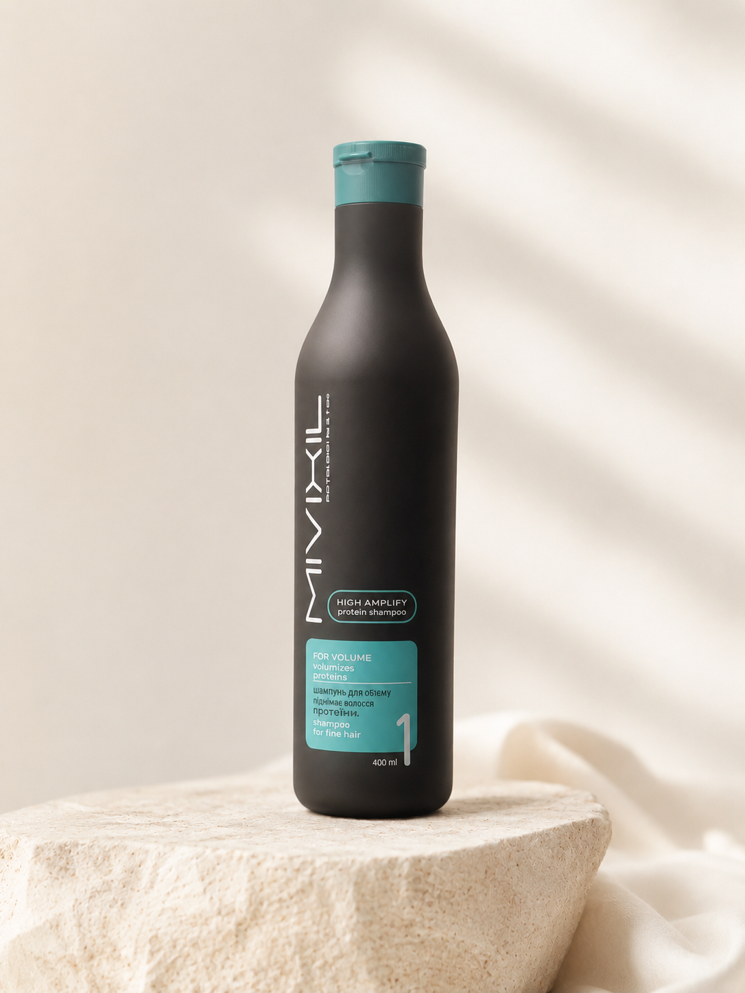 Шампунь возрождающий MIVIXIL Revitalising shampoo.