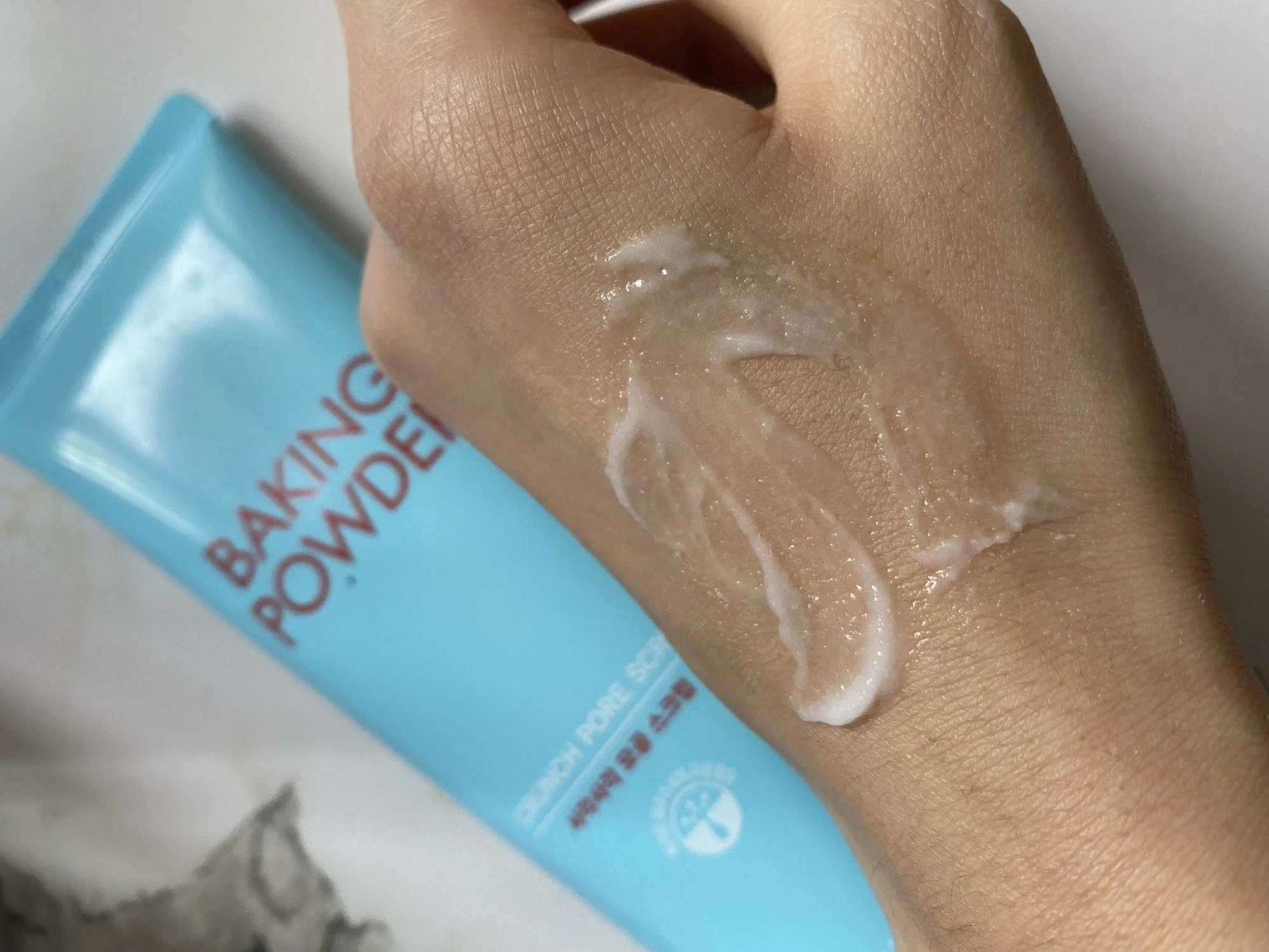 Скраб для лица/​ Скраб для лица с содой в тубе Etude House Baking Powder Crunch Pore Scrub 200 мл