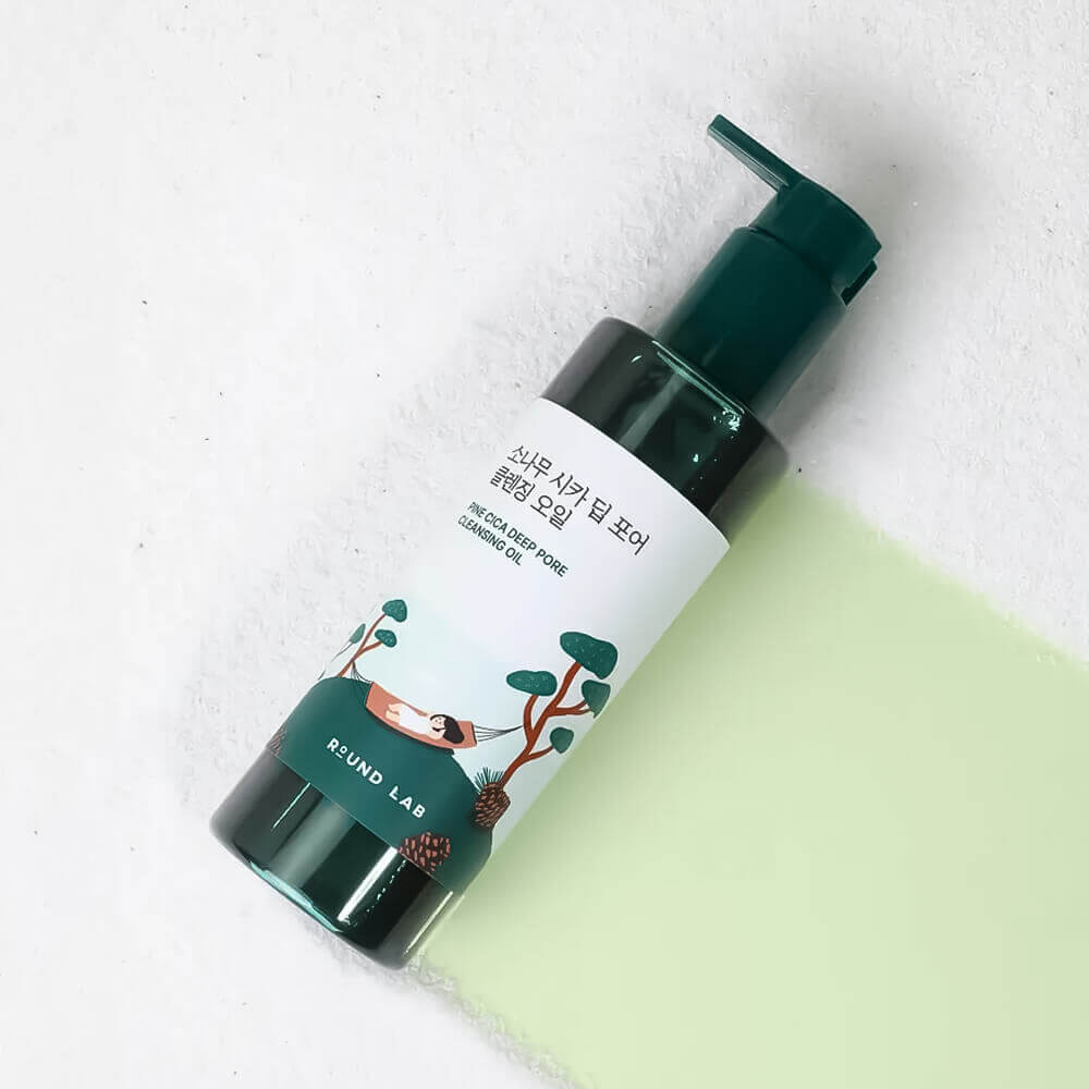 Гидрофильное масло с экстрактом сосны Round Lab Pine Cica Deep Pore Cleansing Oil